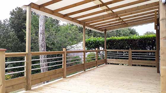 Gaillot et Fils fabricant français de Terrasses bois 4m50 | 6m | 7m50 | 9m et sur mesure pour mobil-homes