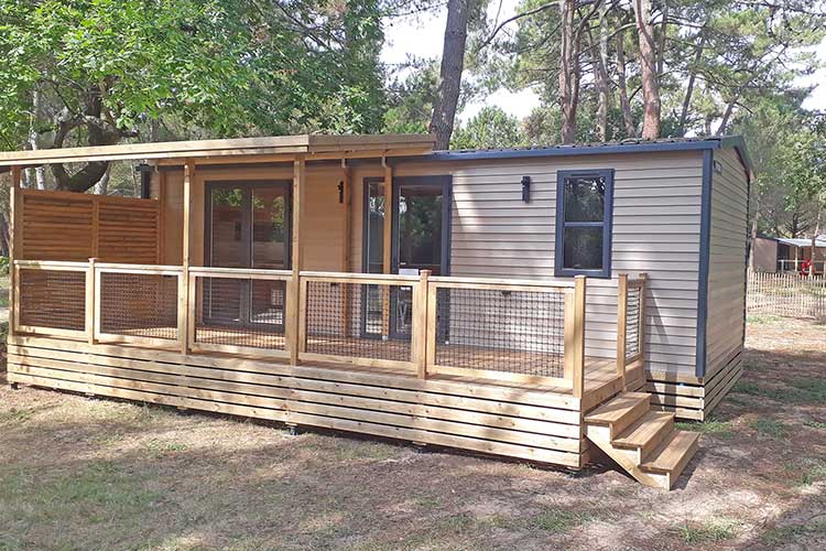 Gaillot et Fils fabricant français de Terrasses bois 4m50 | 6m | 7m50 | 9m et sur mesure pour mobil-homes