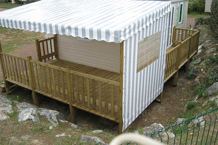 Gaillot et Fils fabricant français de Terrasses bois sur mesure pour mobil-homes